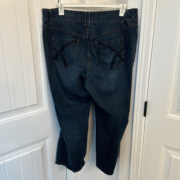 Lane Bryant boot cut jeans 18A - Picture 4 of 4